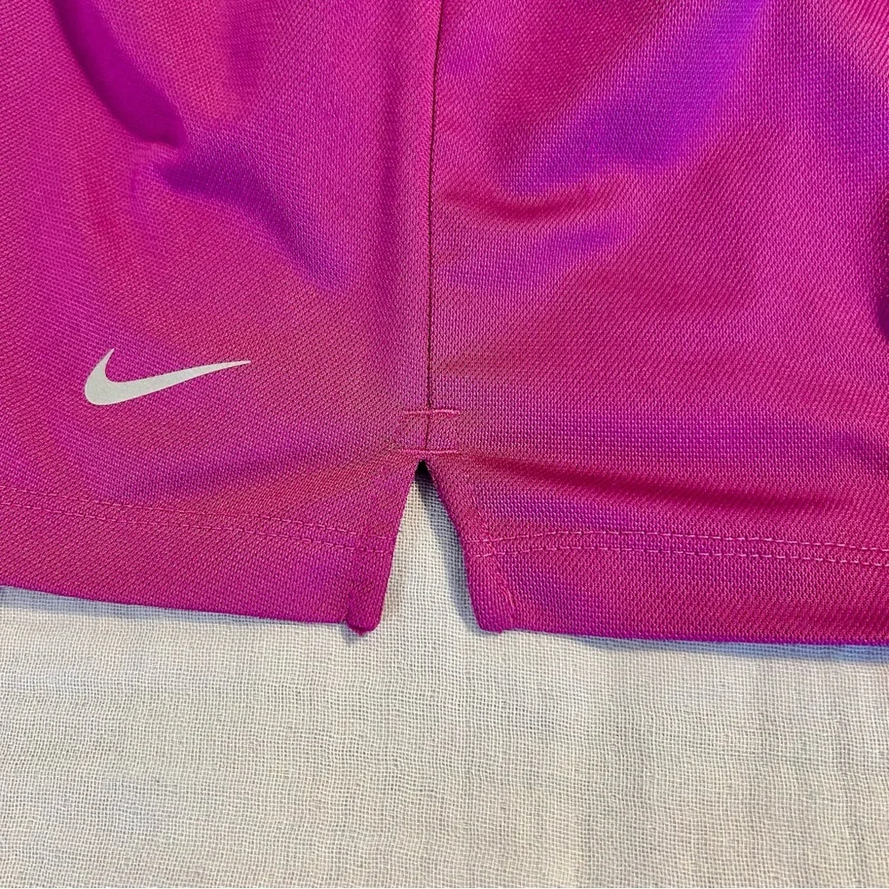 Nike Women’s Fuchsia Dri-Fit Shorts Sz S